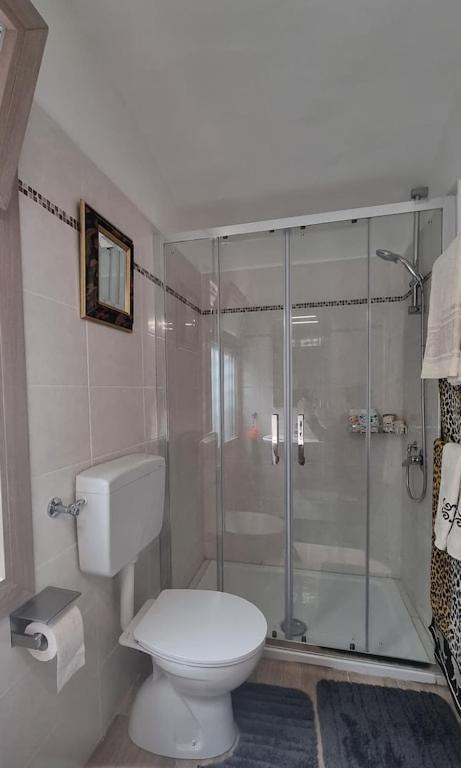 Beautifully Restored Romantic Apartment In The Centre Of Historic Dolcedo Exterior foto